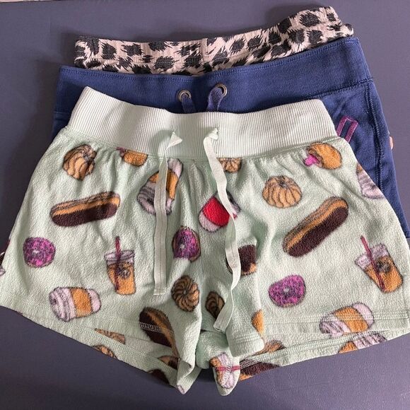 Aeropostale Pants - Shorts Bundle Xhilaration Aeropastale XS